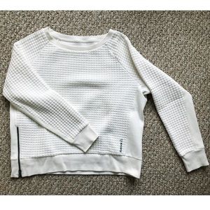 Reebok quilted pullover M NWOT